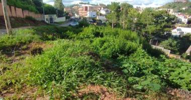 a vendre, beau terrain de 1 600 m2, facile d'accès, belle vue à ambatoroka- antananarivo
