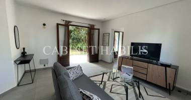 À louer - chambre meublÉe d'environ 15,80 m2 - le tampon -  loyer 527,00 € + charges forfaitaires 55,00 €