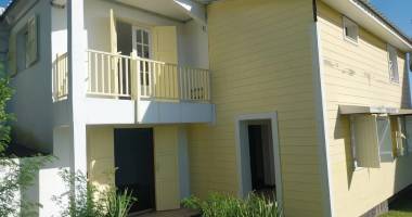 maison -6 pièces- 180 m²