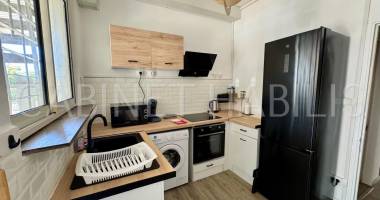 À louer - appartement meuble f3 d'environ 57.63 m2 - saint-pierre - loyer 1 395.00€