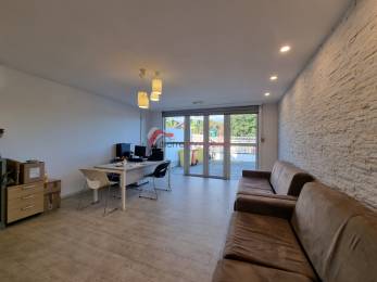 Location  Local Commercial Saint-Pierre (97410) - REUNION
