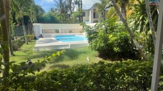 location maison à grand baie - pereybere - pointe aux cannoniers ()
