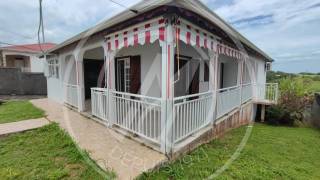 location maison à petit bourg (97170)