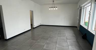 teka immo  loue local commercial centre-ville de saint louis