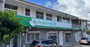 capesterre - immeuble de rapport - rue marchande