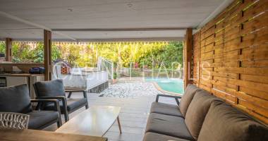a vendre -  villa f6 de 206.45 m2 environ - saint joseph - 455 000 €