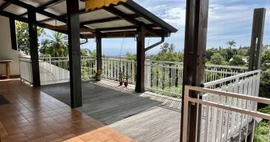 maison t5 de plain-pied avec vue mer et montagne à vendre à la rivière saint-louis