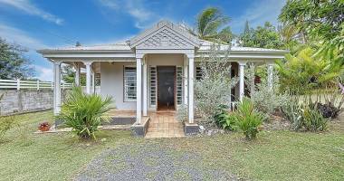 jolie maison meublée t2 à louer à saint françois - bois vipart