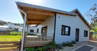 sd55 - villa  f4 a louer a petite ile