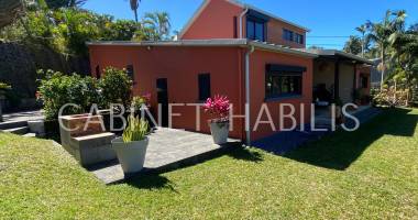 a vendre - une maison t6 de 165 m2 environ - saint-joseph - 664 650 € hai