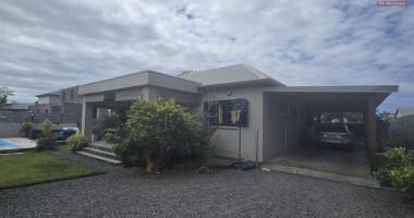 À vendre – superbe villa f5 de 130 m² avec piscine sur terrain de 600 m²