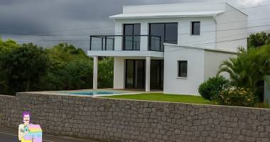 À vendre maison neuve avec piscine et vue océan/littoral aux avirons - ref - 254683