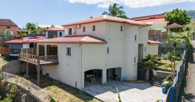 la possession (boeuf mort) - villa 7 pieces vue mer