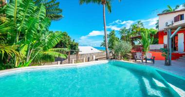 la possession (quartier sainte thérèse) - maison 5 piÈces avec piscine et vue mer