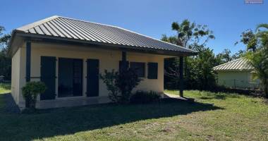 a louer villa f4 avec grand jardin clôturée sur lotissement résidentiel à champ-borne