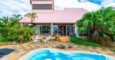 villa d’architecte proche du lagon de l’ermitage