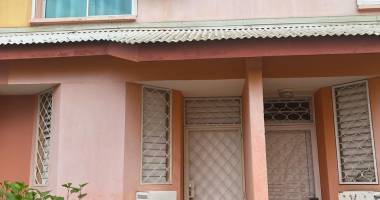 À vendre - villa jumelée -  petit-bourg