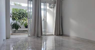 a louer - appartement f4 de 95.78 m2 - saint-denis - 1596 €