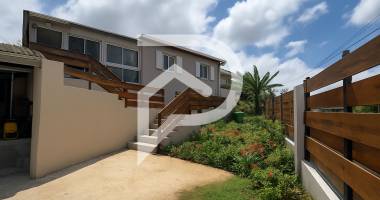 maison familiale f6 avec vue mer - ravine des cabris