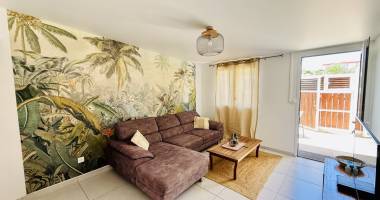 saint pierre 97410 - villa f4 habitable de suite - proche littoral et plage - tout À l'Égout