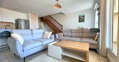 a vendre tres bel appartement f5 duplex meuble a bellepierre