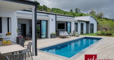 villa contemporaine avec vue splendide hauteurs de saint-leu
