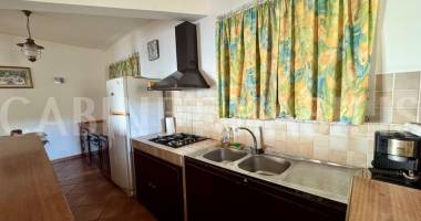 a vendre - appartement t3 d'environ 87.02 m2 - les avirons - 218 000 €