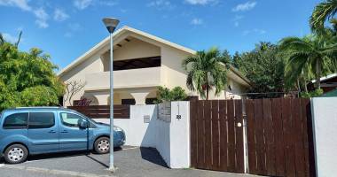 maison saint paul 4 pièce(s) 65 m2