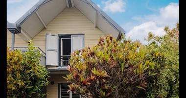 appartement t3 en duplex et rez de jardin au tampon