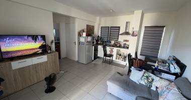 À vendre   t2 secteur technopole