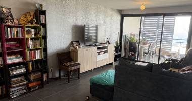 À vendre   t3 colline descamelias   résidence le galion.