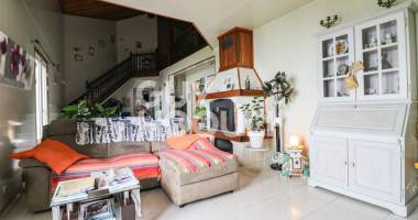 À vendre haut de maison t6 avec vue mer  la chaloupe saint-leu