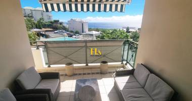 appartement t3 60m²  vue mer à st-gilles - mont roquefeuil