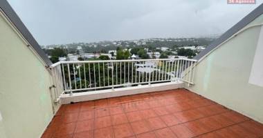 t4 à vendre à ste clotilde, proche de toutes les commodités, residence st ferreol