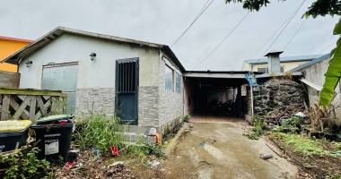 tampon 97430 - maison f4 plain pied - travaux À prÉvoir - proche ecoles et commoditÉs