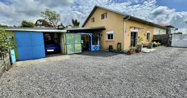 saint-joseph 97480 - villa f4 - environnement calme - rÉcente - beaux volumes