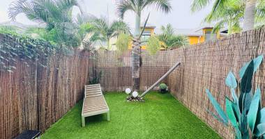 la possession (boeuf mort) - studio avec jardin dans residence securisee