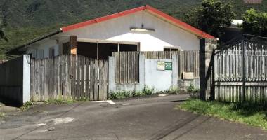 loue maison f3 a la riviere saint louis les makes village