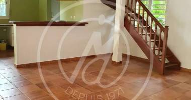 a louer - villa t4 petit bourg - 2300 €