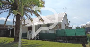 villa f4 en parfait état avec revenu locatif