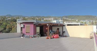 appartement - 2 pièces -  terrasse de 180 m²