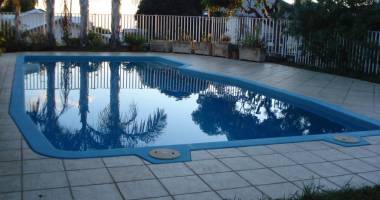 a vendre  appartement f3 en duplex de 57 m² - résidence avec piscine au tampon 400