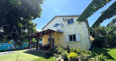 a vendre - maison t5 d'environ 133.45 m2 - saint-louis - 309 000 €