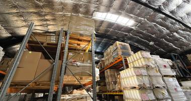 entrepôt - local d'activités 1590 m2 dont 1000 m2 en rdc secteur le port