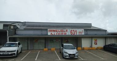 local commercial (631m2) - dalciat 97122 baie-mahault