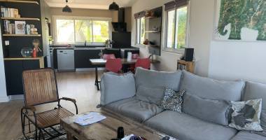 appartement f4 meublé dernier étage terre sainte