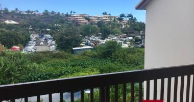 f3 / 4 st gilles les bains centre