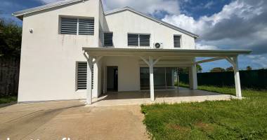 villa 6 pièces - petit bourg - 5 minutes de jarry