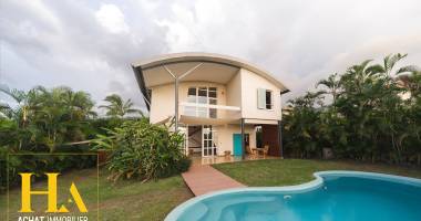 la plaine saint-paul  - villa f6 de 182 m² avec piscine et vue mer - terrain de 1 167 m² -