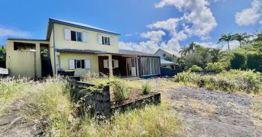 saint philippe 97442 - ensemble immobilier lumineux et fonctionnel - secteur recherchÉ